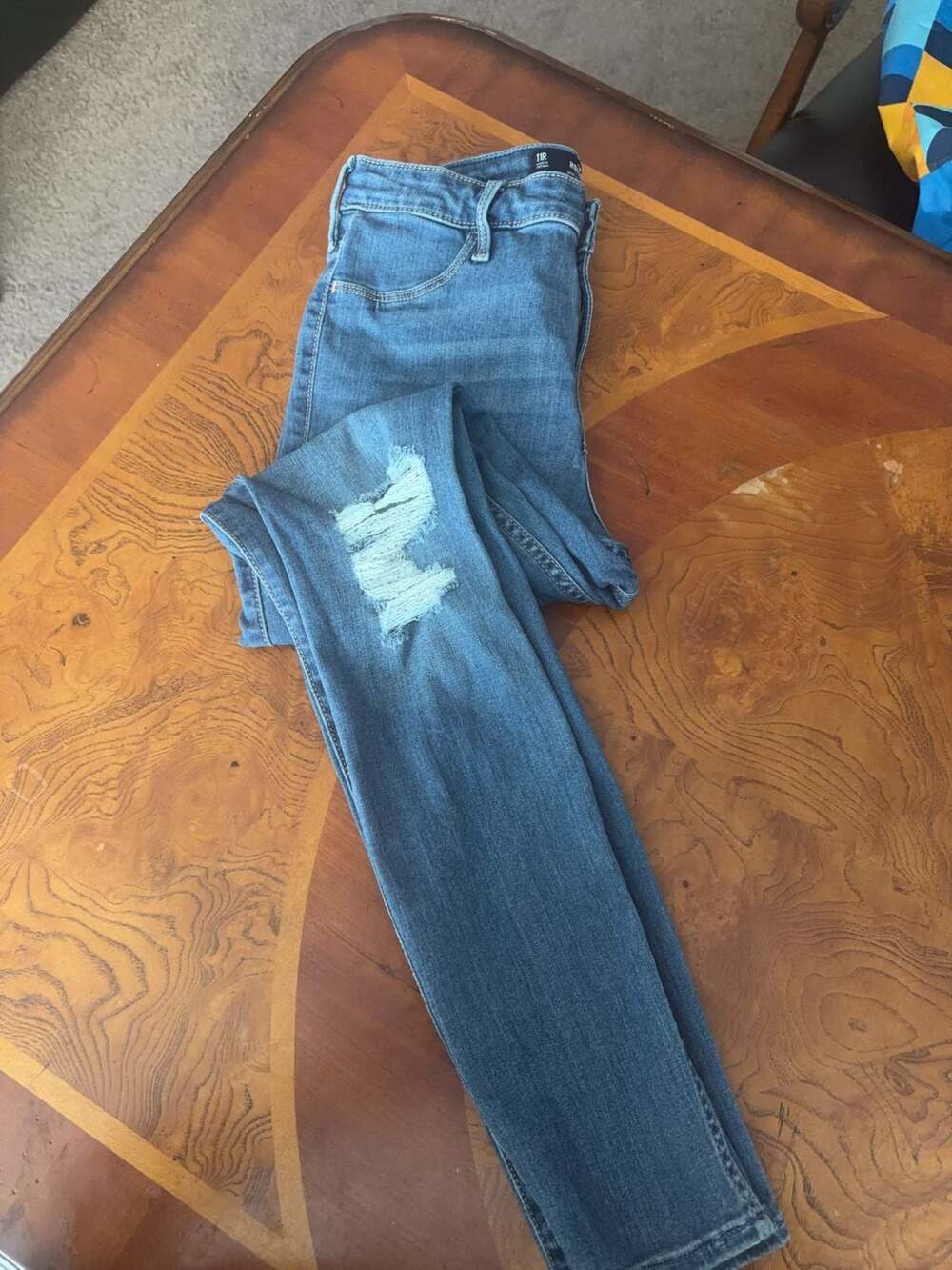 Hollister High-Rise Jean Legging 11R (30x28)